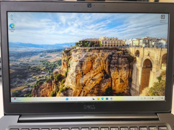 Notebook Dell Latitude 7280 i5-600U/8/256 SSD M.2/12,5" Full HD/Win 11 Pro/"B"